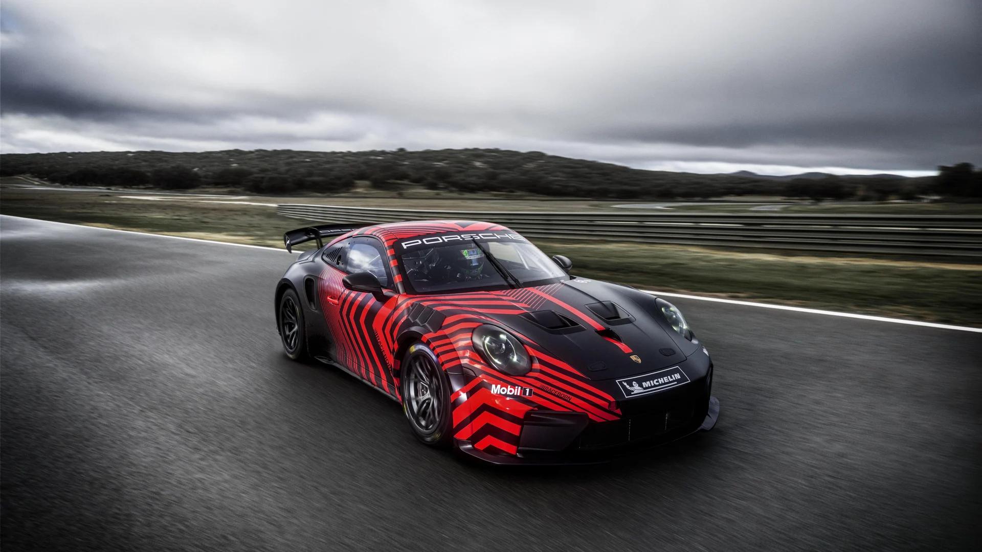 Porsche unveils 911 GT4 R racer as replacement for outgoing 718