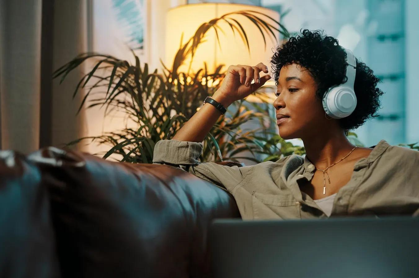 How To Tell If Your Favorite Music Artist Is AI