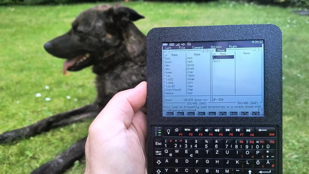 Reflective LCD Slabtop Terminal Runs Homebrewed Solar OS