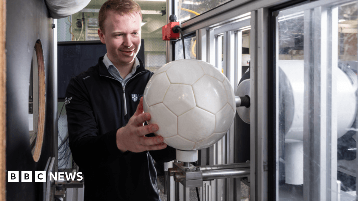 Dementia in football: Ball research to cut health risks