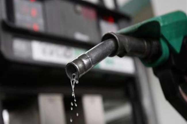 Oil Slump: Nigerians Demand Petrol Price Cut As Crude Falls To $72