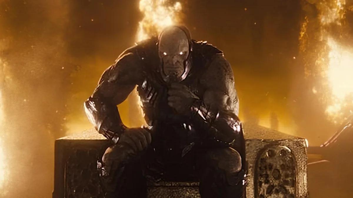 Zack Snyder Explains Major Darkseid Plot Hole In Justice League