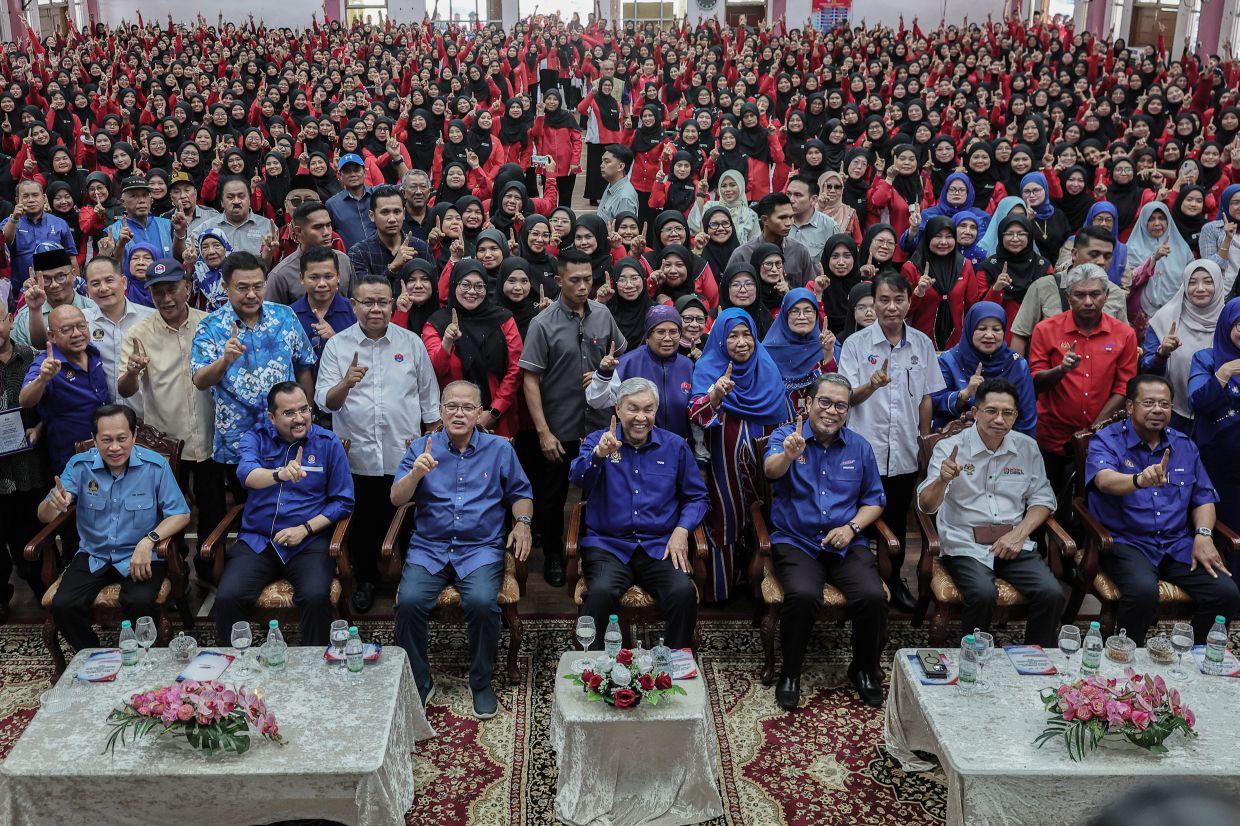 Johor polls: State, federal govts to stay in line if BN wins, says Zahid