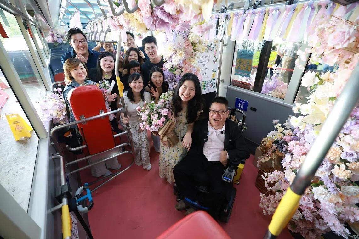 Tower Transit’ s wedding bus sees first proposal