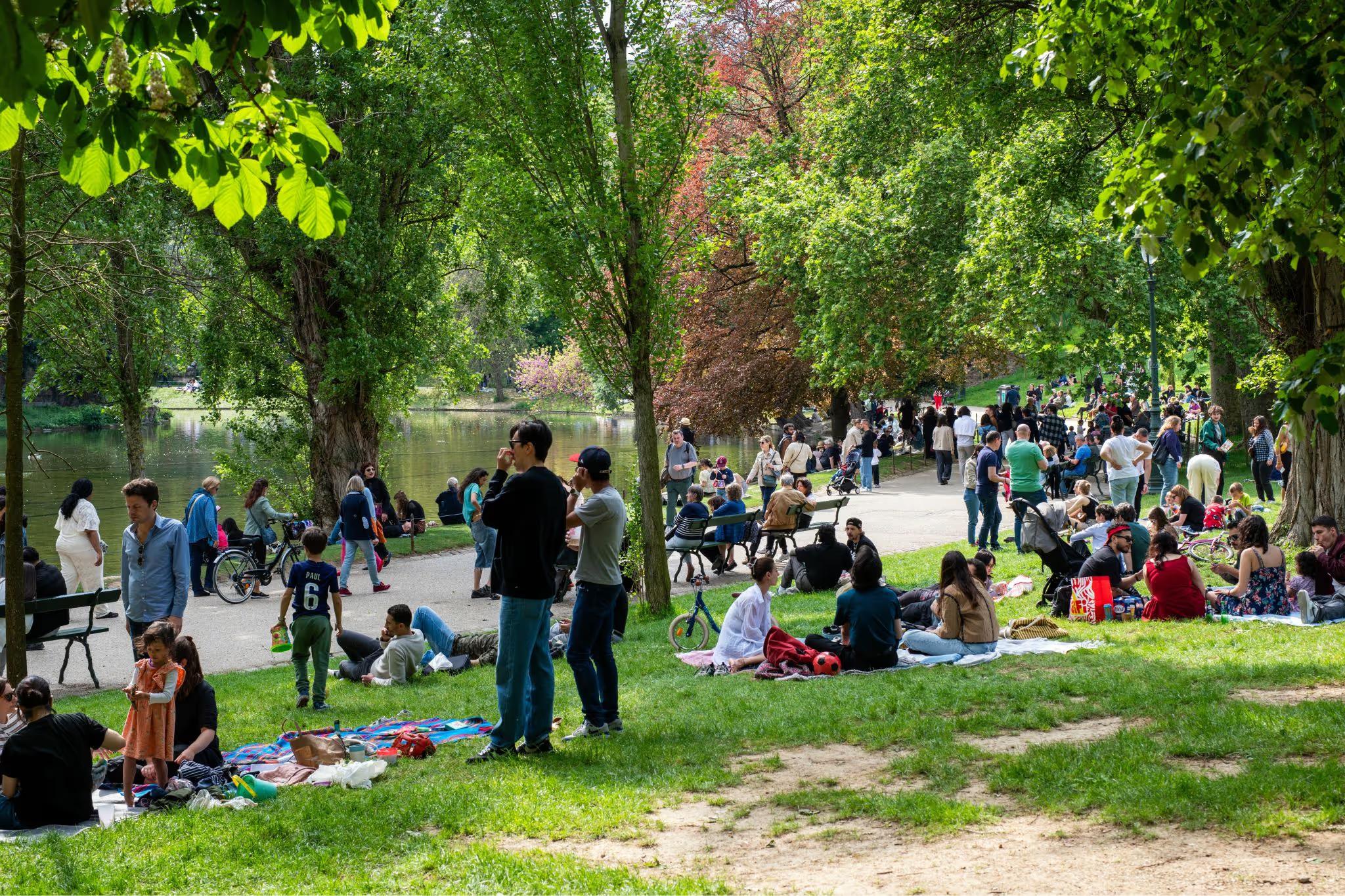 France bans public alcohol consumption amid heatwave