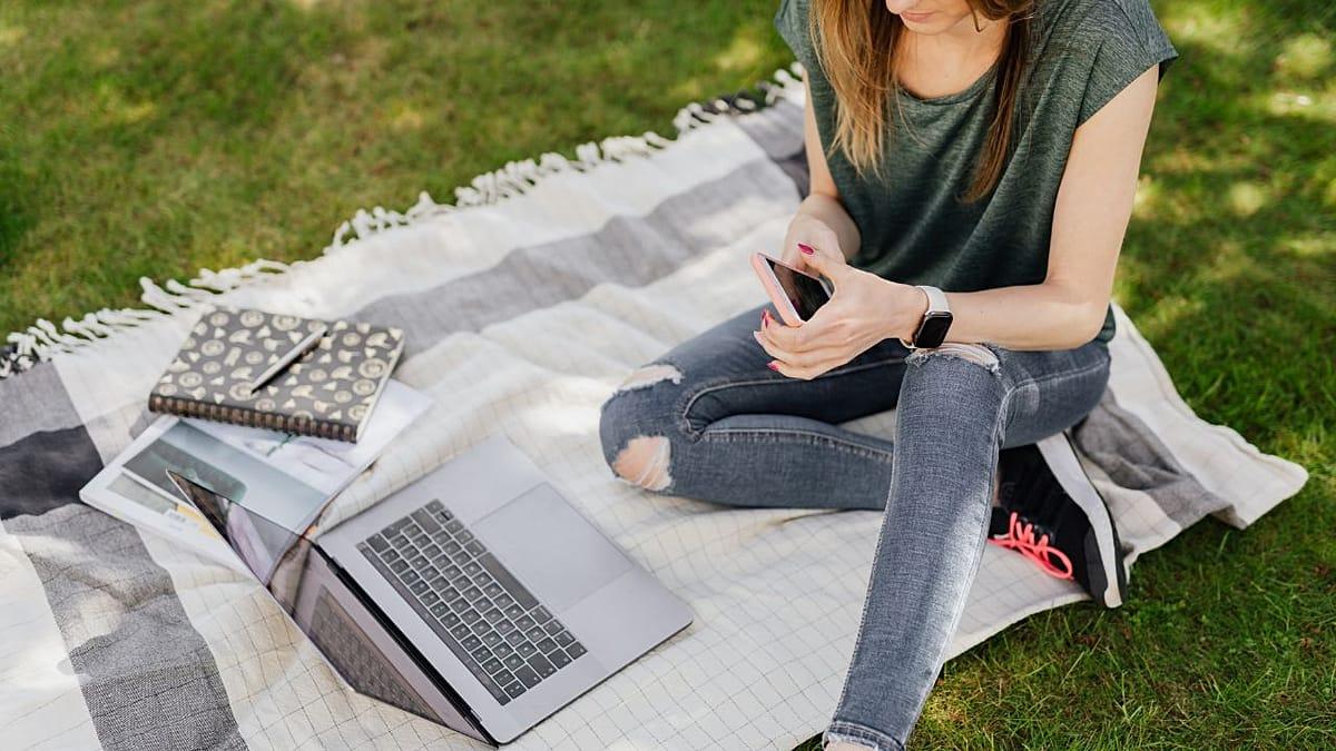 Do not put your phone in the fridge: 5 ways to keep your devices cool this summer